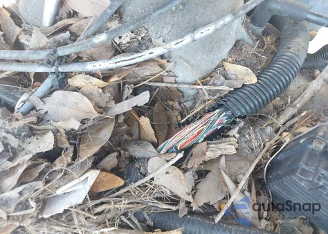 2007 Pontiac Grand Prix z USA, uszkodzony, nr VIN 2G2WP552571165784